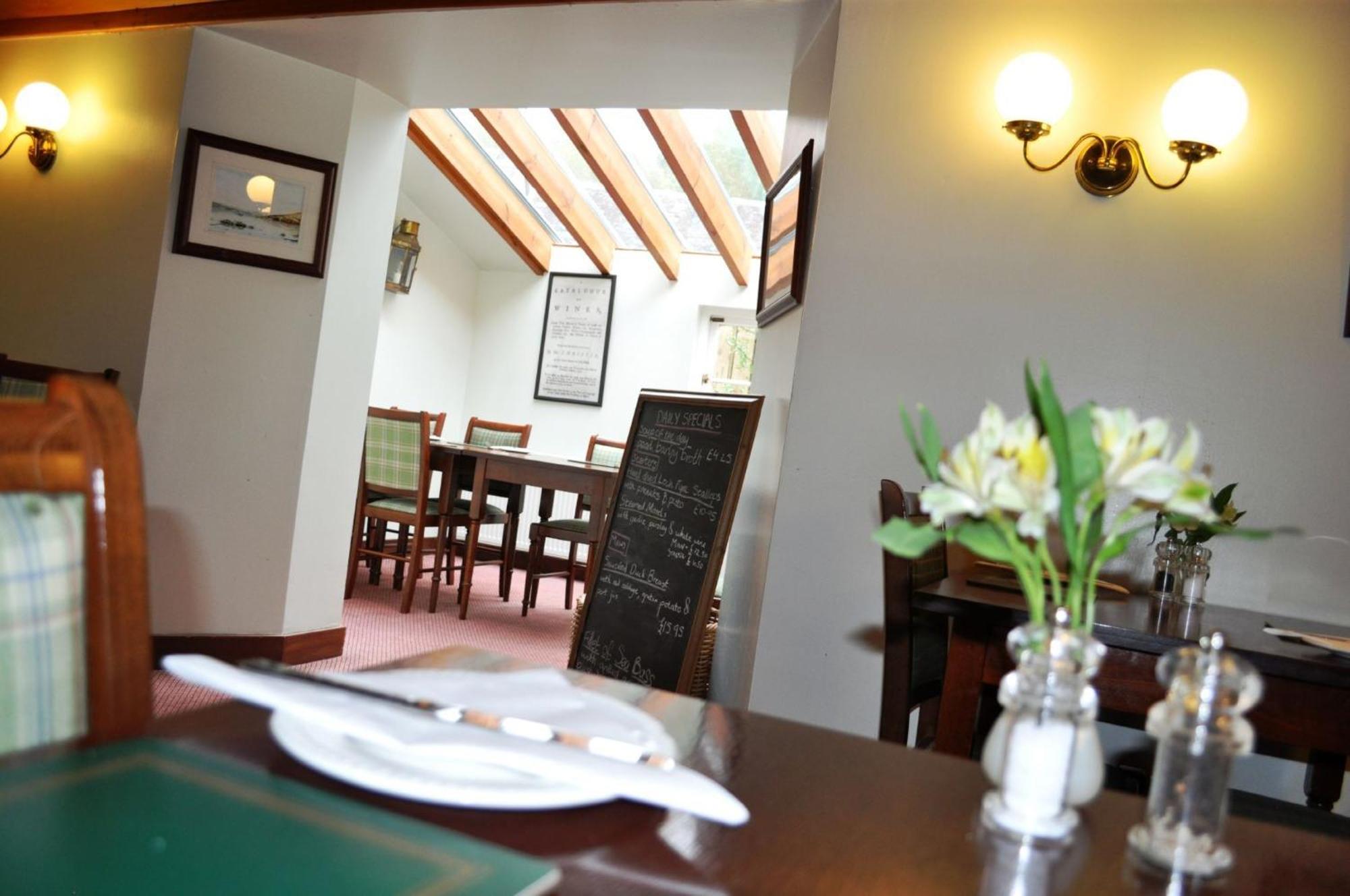 The Creggans Inn Strachur Exterior foto